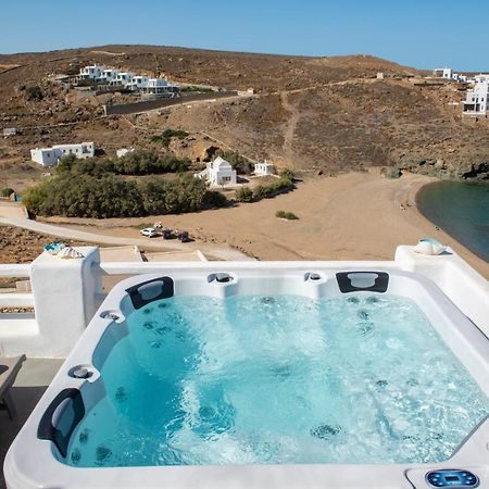 Villa Merhia Seaview Oasis With Pool & Hot Tub Exteriör bild