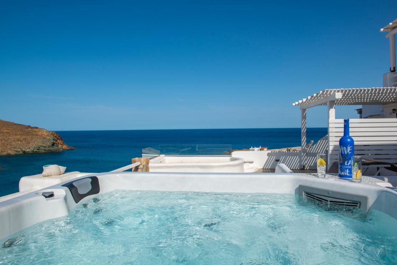 Villa Merhia Seaview Oasis With Pool & Hot Tub Exteriör bild